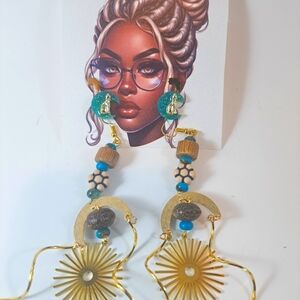 Queen Nefertiti Earrings Collection